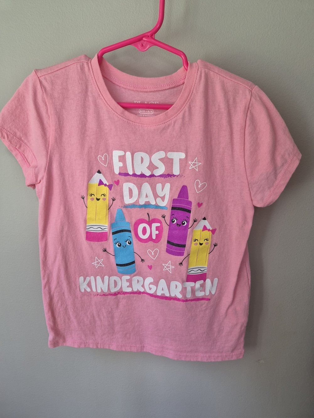 Super Cute "First Day of KinderKids Pink 'First Day of Kindergarten' Graphic Tee